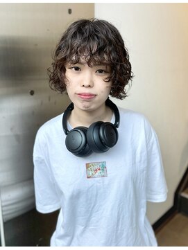 クイン(qin) ミニボブプードルパーマ