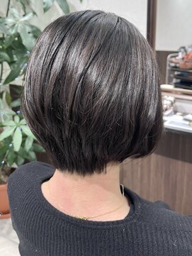 ベルヘアーデザイン 堺東(Belle hair Design) ショートカットイルミナカラーグレージュオリーブ韓国風堺東