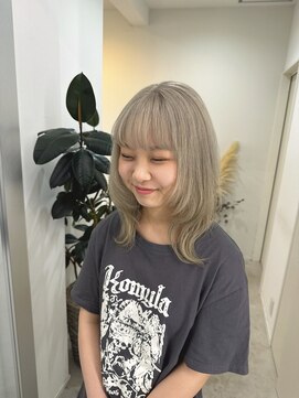 カノンヘアー(Kanon hair) ホワイトベージュ ハイトーンカラー ブリーチカラー