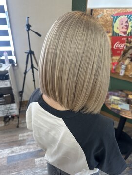 ラフメイカー(LOUGHMAKER.) ブロンドベージュ