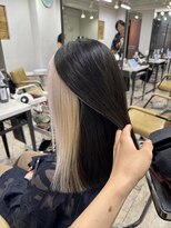 プライズ 所沢プロぺ通り店(prize)&nbsp;20代30代◎透明感ホワイトインナーレイヤーカット所沢