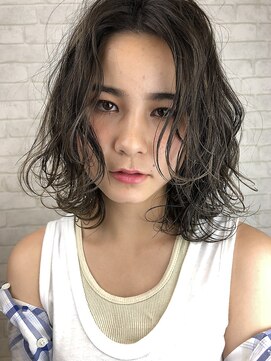 ヘアサロンエム 大宮東口(HAIR SALON M) グレージュ☆外ハネミディ