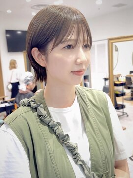 サーカス 町田(circus) [ショートミニウルフ×ナチュラルベージュ]