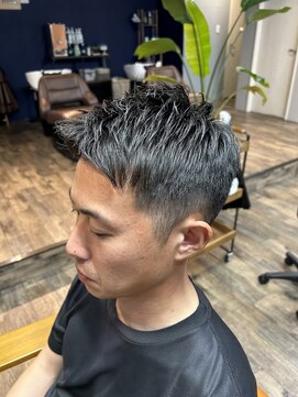 スカイフィールドヘアー(SKY FIELD HAIR) ナチュラルフェードスタイル