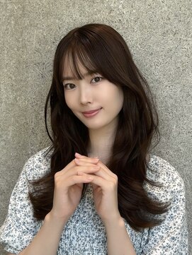 ディオ アンド ルーチェ アット(Dio&Luce at.) 透明感グレージュカラー/韓国風レイヤーカット