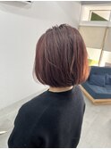 ピンクベージュ