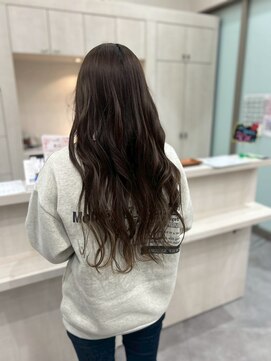 ヘアーワークス ボナ ウニクス店(HAIR WORKS bona) 触れたくなるようなうる艶ロング/ウェーブ/艶感/ダークブラウン