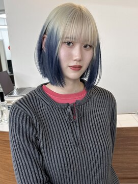 リヴ ウメダ(LIV umeda) ホワイトベージュ/ルーツカラー/ケアブリーチ/トリプルカラー