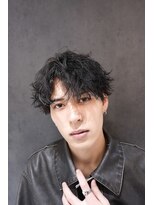 ニコ トウキョウ ロジック(nico TOKYO Logic)&nbsp;メンズセンターパートツイストスパイラルパーマ