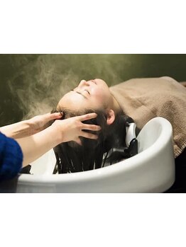 【池袋西口駅近】オージュア認定店ならではの頭皮診断付き＊癒し空間で理学療法士兼ヘッドスパニストが施術