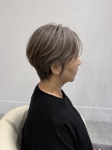 ハウオリ(Hau'oli) 白髪ぼかし/白髪ぼかしハイライト/白髪染め/透明感/窪/有松/金沢