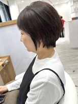 アドラーブル ココロ 新潟(adorable CoCoLo) 大人美人ショートボブ/透明感アッシュ