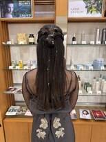 プランタンアヴェダ(printemps AVEDA)&nbsp;カチモリハーフアップ