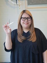 マコ(mako) KANA