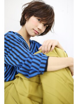 マグノリア オモテサンドウ(MAGNOLiA Omotesando) 伸ばしかけのショートを美しく見せるボブスタイル