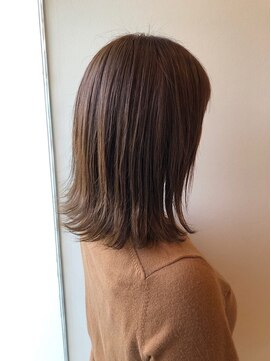 デュオ(DUO) 伸ばしかけ外ハネボブ　ベージュアッシュ