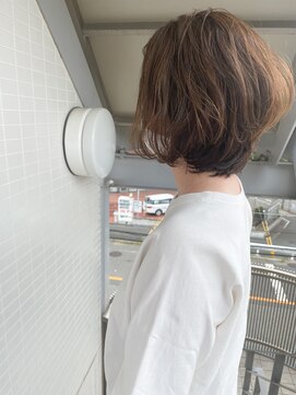 オーシャン(Ocean) ［OCEAN　Hair&Life]くせ毛/白髪ぼかし/ハイライトカラー