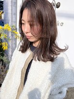 ルスカ(ruska)&nbsp;切りっぱなしミディアム×ベージュカラー