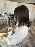 #前下がり#切りっぱなし#グレージュカラー#ミディアム
