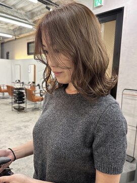 ニール シトロン 名古屋 伏見 丸の内(NEELU citron) 【Neelu__rie】1ブリーチでできるブラウンベージュ