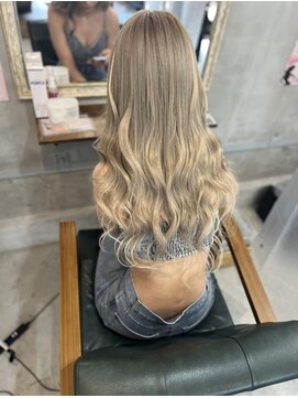 ルフレ 新宿本店1st(Reflet) ブランドロングヘアー