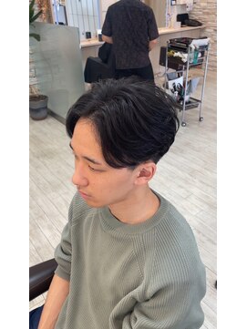 クレア(CREA) 20代30代40代メンズ２ブロセンターマッシュスタイル