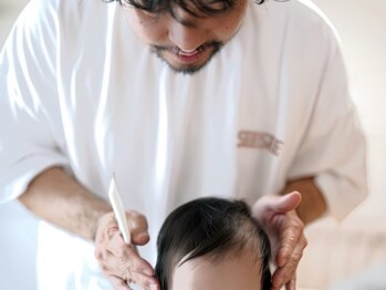 スミ(SUMI)の写真/【元町1分】経験豊富なstylist×マンツーマンで髪の状態を見極め、あなたにピッタリの施術をご提供◎