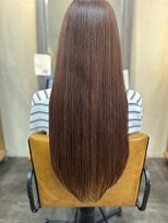 アイエヌジー(i.n.g)&nbsp;ベリーピンクなロング。艶最強！