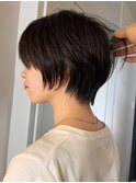 ショートレイヤーショートカットくびれショート/岸本