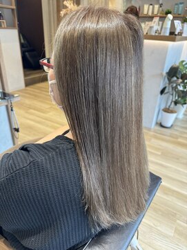 シュヴー 門前仲町(CHEVEUX) ハイトーンでも白髪染め　白髪ぼかしハイライト