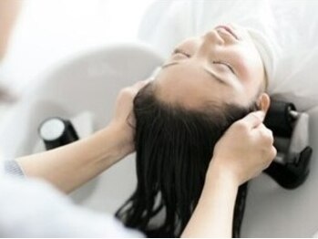 アイル(aisle)の写真/【中崎町2分/個室あり】完全個室の贅沢空間でリラックスできるSalonTimeをお過ごしください♪［髪質改善］