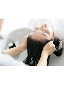 【中崎町2分/個室あり】完全個室の贅沢空間でリラックスできるSalonTimeをお過ごしください♪［髪質改善］