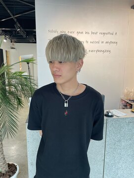 メンズサロン キング 高槻店(Men’s salon K!ng) 波巻きツイストスパイラルパーマ/フェザーパーマ/眉毛/メンズ