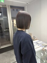 ディッシィ 立川(D'ICI) コンパクトボブでまとまり+おしゃれに