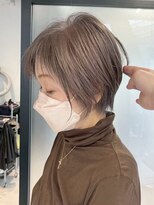ジービージー(GBG) くびれショートボブ40代50代グレイカラー白髪染め白髪ぼかし