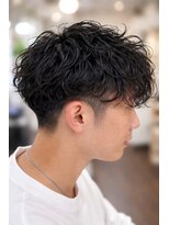 フルール(fleur)&nbsp;無造作にキマるツイストスパイラルパーマ