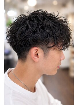 フルール(fleur) 無造作にキマるツイストスパイラルパーマ