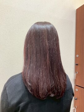 アクセ 大人可愛いナチュラルストレート×透明感ブラウン艶カラー