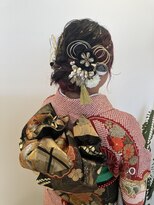 キッカ(kicca) 【kicca】成人式ヘア/アップスタイル/金箔アレンジ/シニヨン