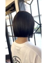 トリコ(TORIKO) 切りっぱなしボブ