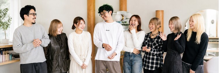 ヒュー(HUE)のサロンヘッダー