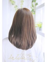 サフリック ヘアアンドビューティー スパ(safric hair&beauty spa) 20代・30代・40代　シンプルなのに映えるロブ