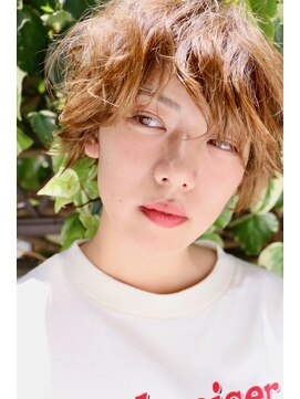 スリー スタンド(THREE STAND) THREE 立体感丸みショートボブ×デジタルパーマ