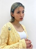 ペールグリーン×切りっぱなしロブ