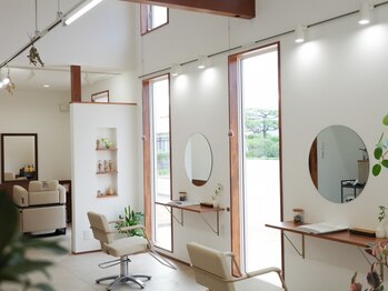 ハスコ(husco)の写真/髪だけじゃなく目元から綺麗に◎まつエクなどのメニューもある《husco》ならトータルビューティーが叶う☆