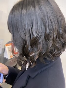 アメリ バイ アピッシュ(Amelie by apish) ボブパーマ少ししっかり目　新デジタルパーマ