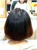 こだわりのドライカットと自然派ヘナで艶髪