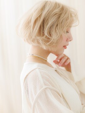 カバーヘア ブリス 大宮西口(COVER HAIR bliss) ハイトーンカラーアシンメトリー抜け感ショートY大宮10代20代