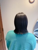 ヌーク(NUUK) パツっと質感×ボブ