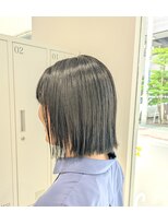 リュール バイ ヘッドライト 北千住店(lueur by HEADLIGHT) 縮毛矯正×切りっぱなしボブ/朝のセットが楽になる人気スタイル